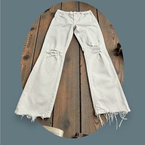 Mother Superior High Waisted Rascal Ankle Jeans. Super light pink. Size: 32